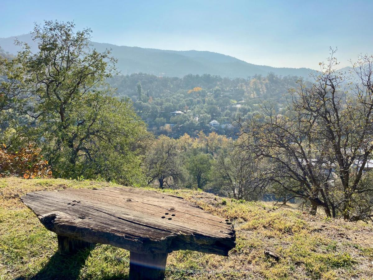 Secluded Mtn Top Family Haven W/Views Spa & Arcade Three Rivers Extérieur photo