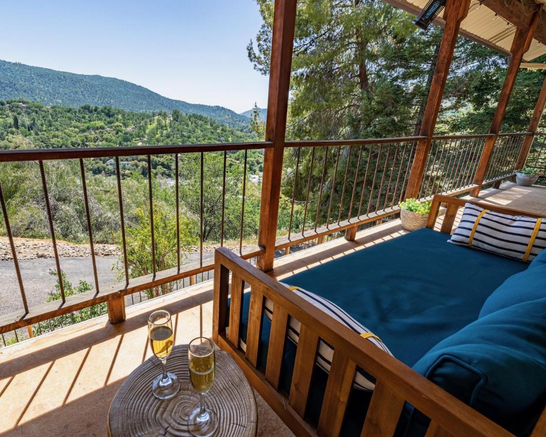 Secluded Mtn Top Family Haven W/Views Spa & Arcade Three Rivers Extérieur photo
